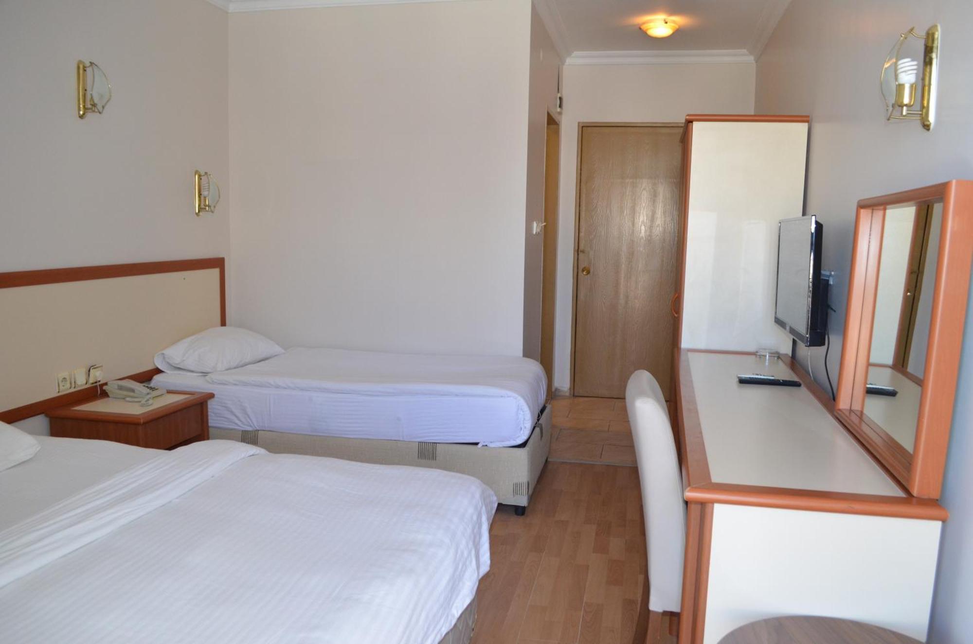 Grand Milano Hotel Ayvalı Camera foto